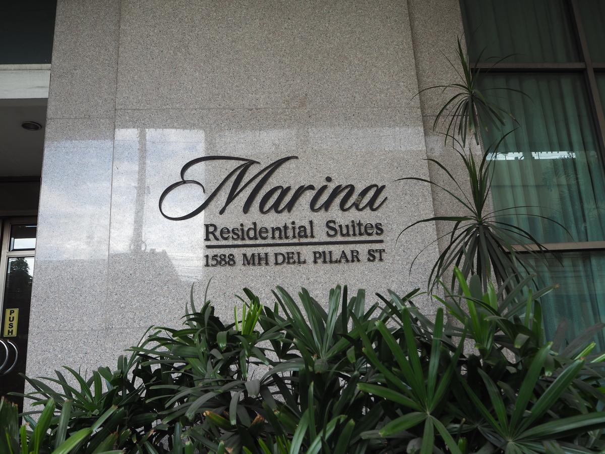 Suites De Marina Manila With Netflix Luaran gambar